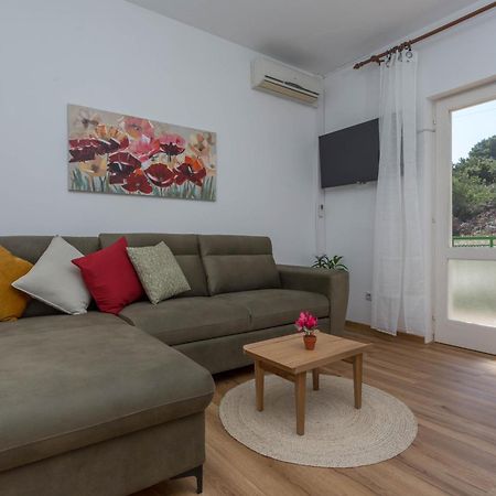 Apartments Marija Bibic Hvar Town Exterior photo