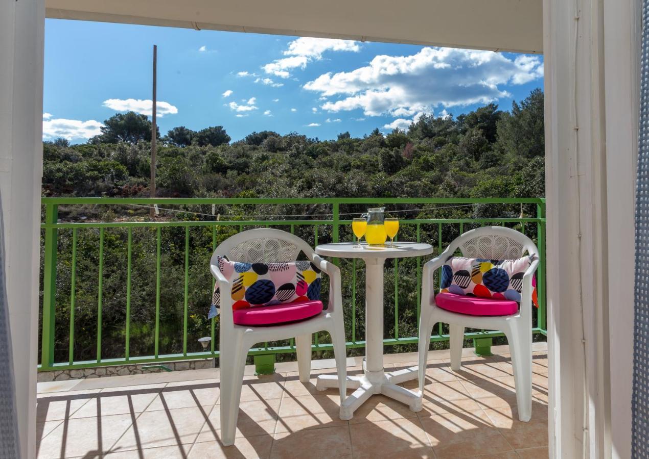 Apartments Marija Bibic Hvar Town Exterior photo