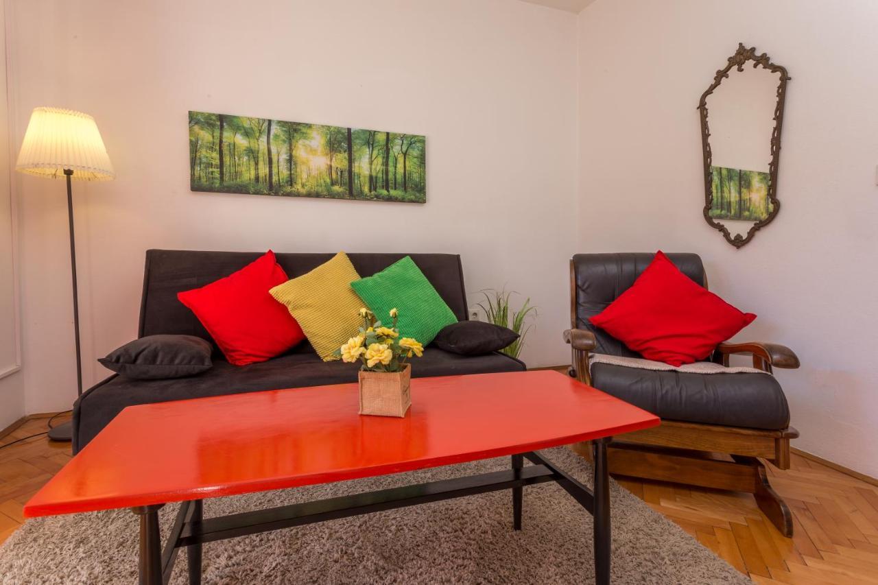 Apartments Marija Bibic Hvar Town Exterior photo