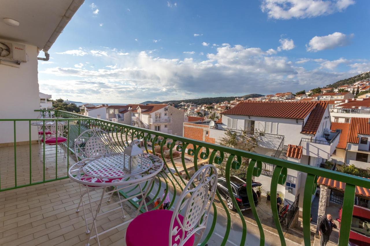 Apartments Marija Bibic Hvar Town Exterior photo